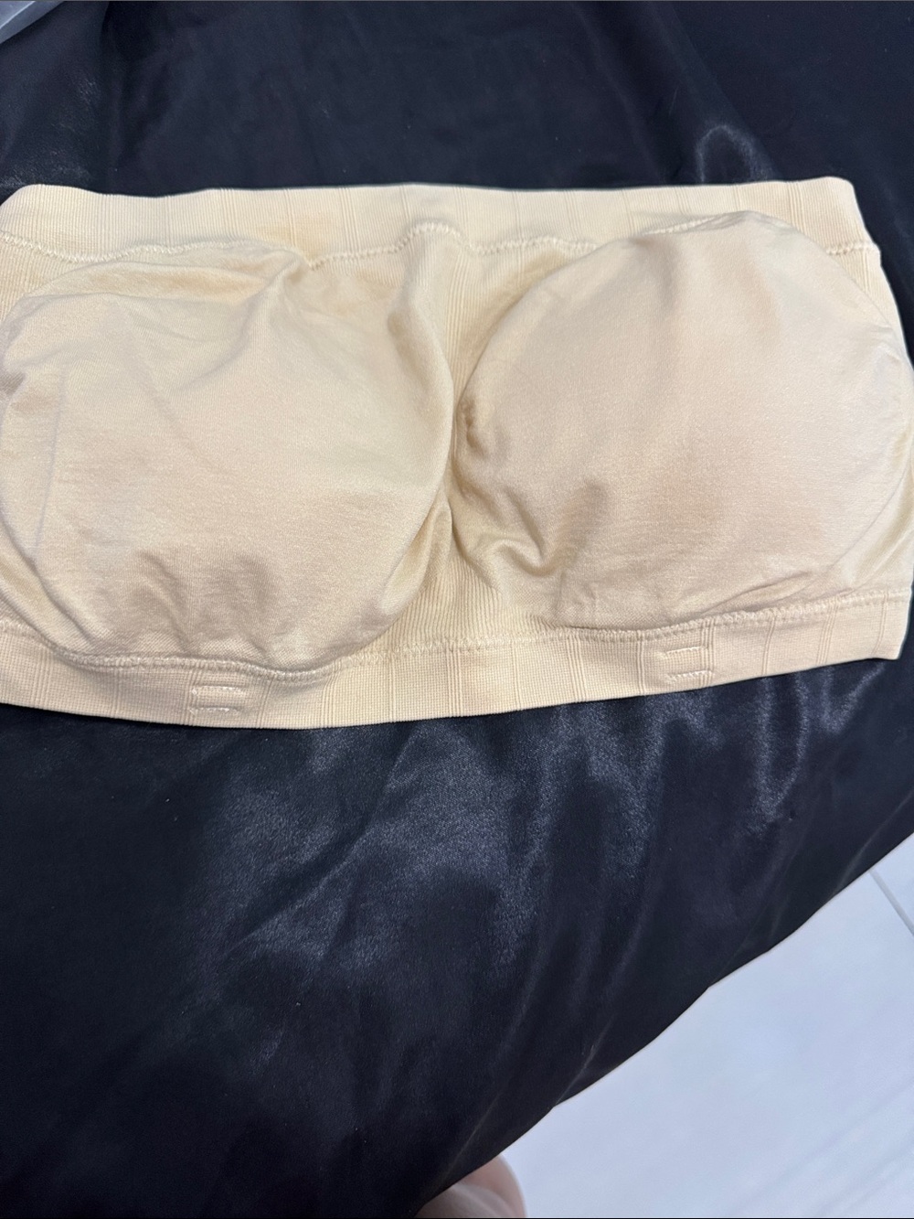 Amazon Nude Beige Strapless Bandeau Bra